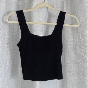 Plain cropped Black tank